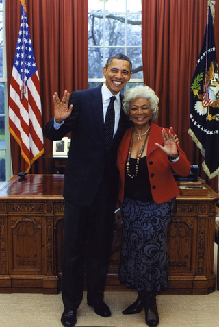 Illustration for article titled President Obama’s List of Essential Science Fiction Is Hella
Lame